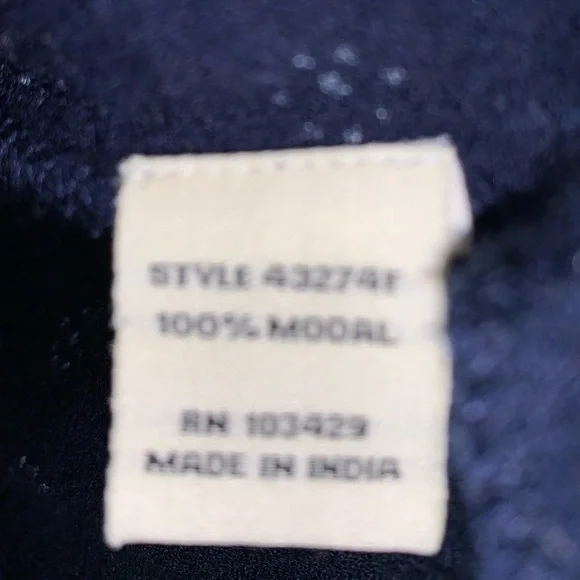 ⭐️ Caffe Marrakesh Peasant V Neck - Picture 8 of 9